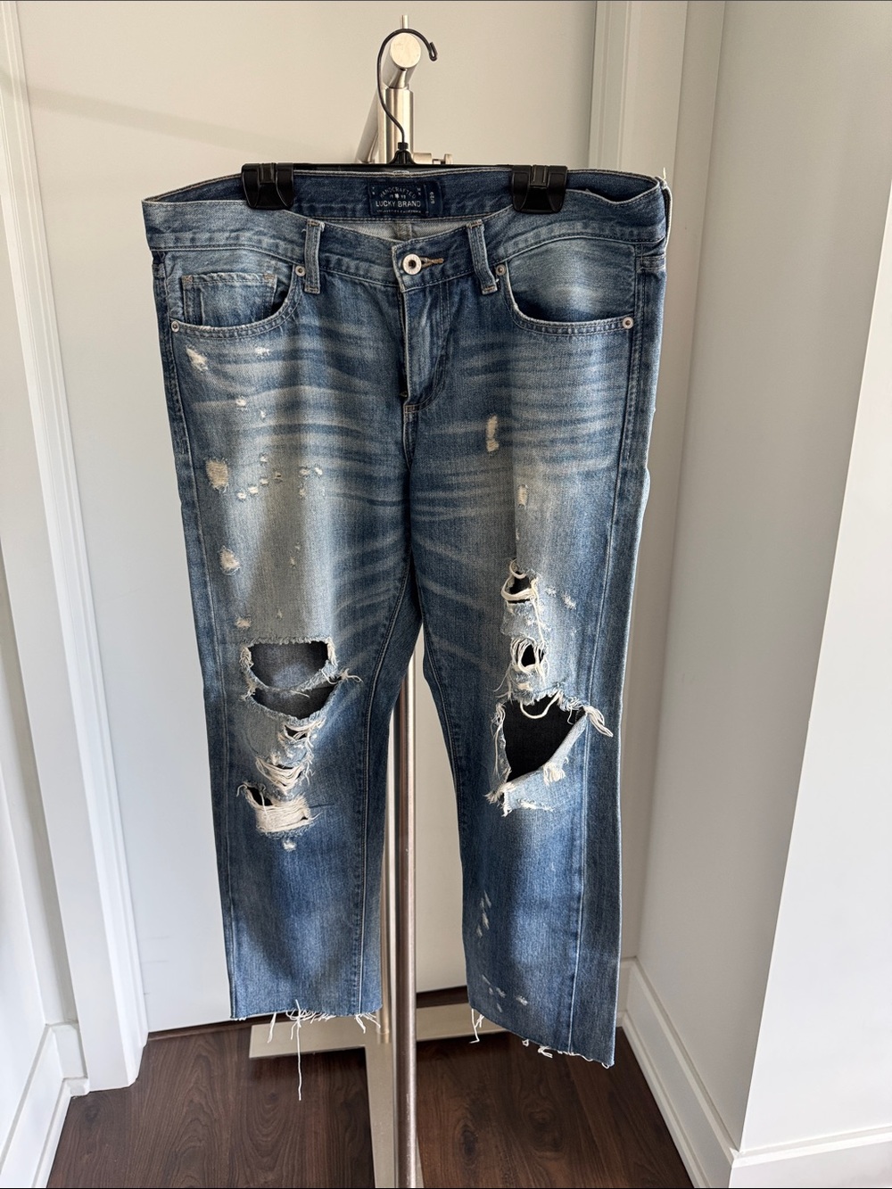 Lucky Brand Sienna Boyfriend Distressed Jeans